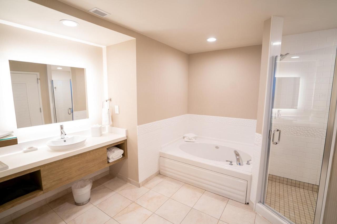 Delta Hotels By Marriott Raleigh-Durham At Research Triangle Park Zewnętrze zdjęcie
